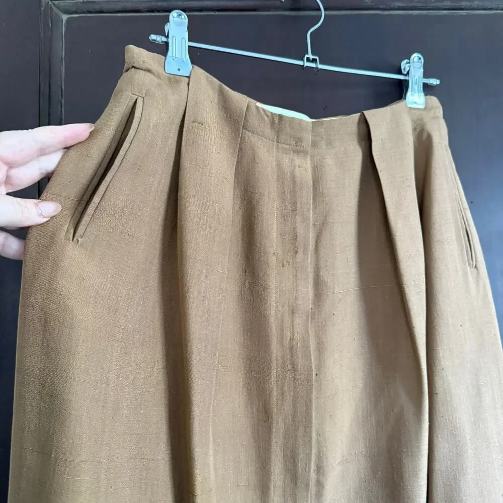 1950s Vintage NEIMAN MARCUS | Dupioni Silk Light Brown Tulip Skirt  | Size 2